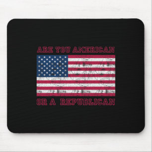 Sind Sie Amerikaner oder Republikaner? Mousepad