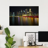 Singapur Cityscape entlang River at Night Poster (Heimbüro)
