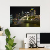 Singapur Cityscape entlang River at Night Poster (Heimbüro)