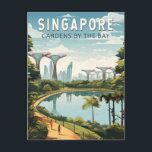 Singapur Gärten by Bay Reisen Vintag Postkarte<br><div class="desc">Singapur Retro Vektor Reise Design. Marina Bay ist ein gehobenes Gebiet von Wolkenkratzern,  schicken Hotels und Luxuszentren. Es ist bekannt für das mächtige Riesenrad von Singapur,  die Blume-Konservatorien und die farbenfrohen Superbäume von Gärten an der Bucht.</div>