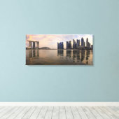 Singapur Sunset Stretched Canvas Print Leinwanddruck (Insitu (Holzboden))