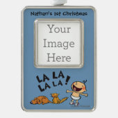 Singenbaby Leslie Patricelli mit Rahmen-Ornament Silber (Vorderseite)