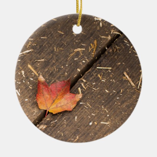 Single Ahornleaf im Fall Keramikornament (Vorne)