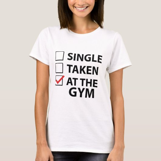Single im Fitnessraum T-Shirt (Vorderseite)