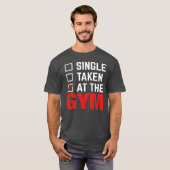 Single im Fitnessraum T-Shirt (Vorne ganz)