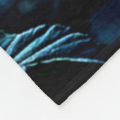 Single Red Bloom Focus Design Fleecedecke (Ecke)