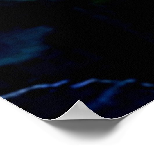 Single Red Bloom Focus Design Poster (Ecke)