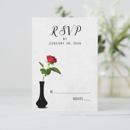 Single rote Rose Hochzeit RSVP in Vase (Stehend Vorderseite)