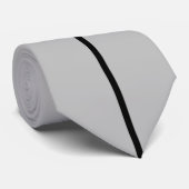 Single-schwarzer Streifen auf silberner Krawatte (Gerollt)