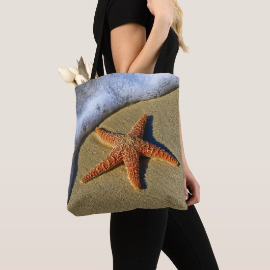 Single Starfish am Strand Tasche (Von Nahem)