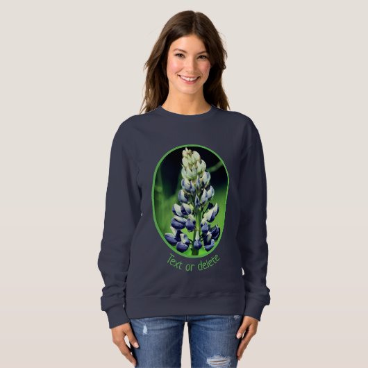 Single Wild Lila Lupine Blume Personalisiert Sweatshirt (Vorne ganz)