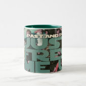 Sinnloses Konzert 2009 Zweifarbige Tasse (Mittel)