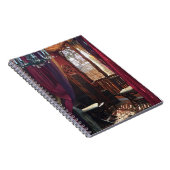 Sinti und Roma Theater mit Kronleuchter heißt Sie  Notizblock (Rechte Seite)