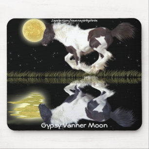 Sinti und Roma Vanner Horse Magic Mousepad