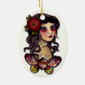 Sinti und Romamädchen mit Schmetterling Keramikornament (Hinten)