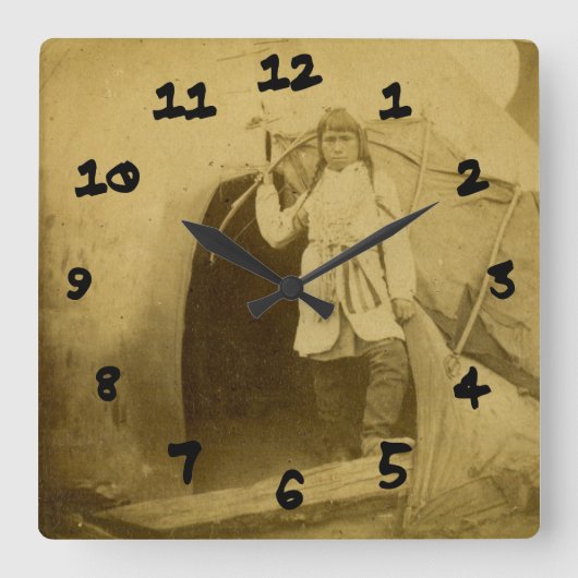 Sioux-Jäger mit Bogen durch T-Shirt-Pipi Quadratische Wanduhr (Vorderseite)