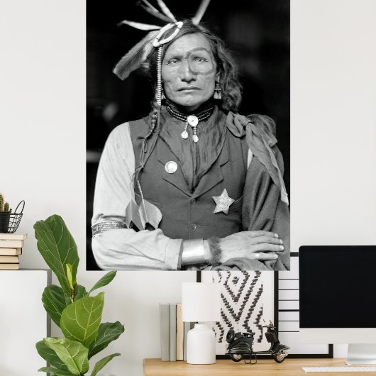 SIOUX WARRIOR IRON WHITE MAN c. 1900 Poster (Heimbüro)
