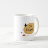 Sip Happens - Retro Mitte des Jahrhunderts Moderne Kaffeetasse (VorderseiteRechts)