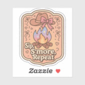 Sip, S'more, Repeat - Retro Camp Badge Aufkleber (Blatt)
