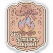 Sip, S'more, Repeat - Retro Camp Badge Aufkleber (Vorderseite)