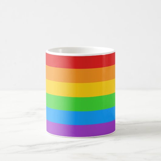 Sippe mit Stolz: Regenbogenflagge Kaffeetasse (Mittel)