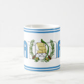 "Sippin" mit Guatemala" Patriotischer Kaffee Kaffeetasse (Mittel)