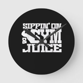 Sippin on Gym Juice - Mens Workout Shirts Funny Runde Wanduhr
