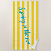 Sipping In The Sun Cute Yellow White Stripe Party Strandtuch (Vorderseite)