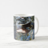 **"Sips by the Stream: Otters Drinks vom Fluss Kaffeetasse (VorderseiteRechts)