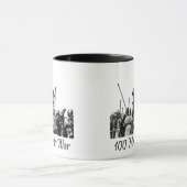 Sir Dougs Tasse, 100 Minuten Krieg Tasse (Zentrum)
