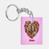 Sisterly Liebe in Bloom Acrylic Schlüsselanhänger (Vorderseite links)