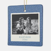 Sisters Simple Modern Blue Dots Maßgeschneidertes Keramikornament (Links)