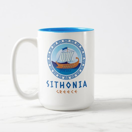 Sithonia, Griechenland, griechisches Schiffsdesign Zweifarbige Tasse (Links)