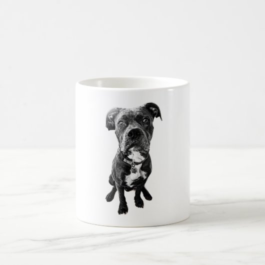 Sitting Dog Portrait Mug – Realistic Black & White Kaffeetasse (Mittel)