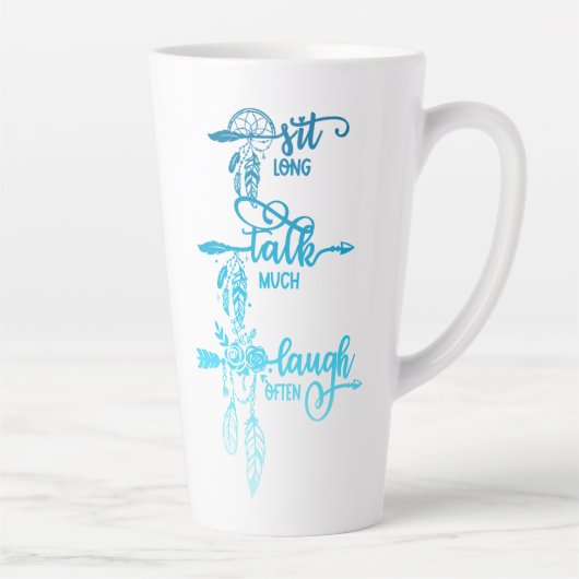 Sitz, sprich, lache, blaues Ombre Boho Latte Tasse (Rechts)
