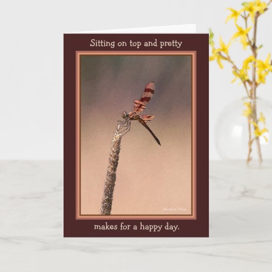 Sitzen auf Spitzen- und hübschem--macht für einen Karte (Gelbe Blume)