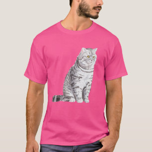 Sitzen der britischen Kurzhaarkatze T-Shirt