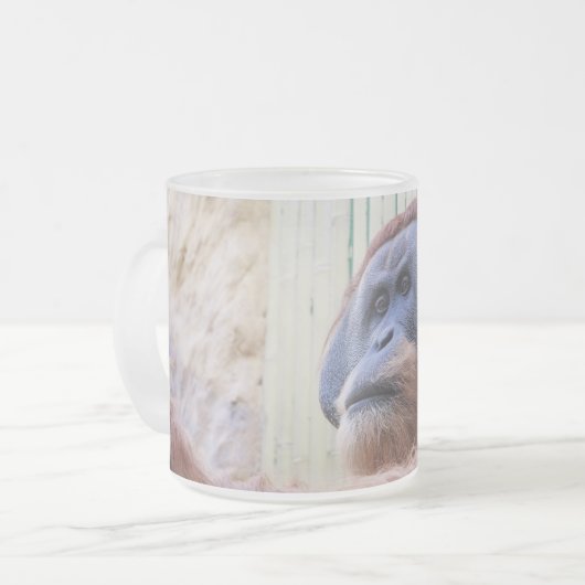 Sitzen Orang Utan Mattglastasse (Vorderseite Links)