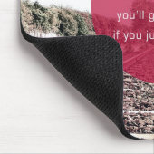 Sitzen Sie nicht an Ort und Stelle | motivierend Mousepad (Ecke)