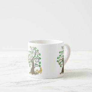 Sitzen unter dem Baum Espressotasse