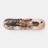 Sitzender Kong Skateboard (Horizontal)