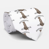 Sitzendes Rhodesian Ridgeback mit Text Krawatte (Gerollt)
