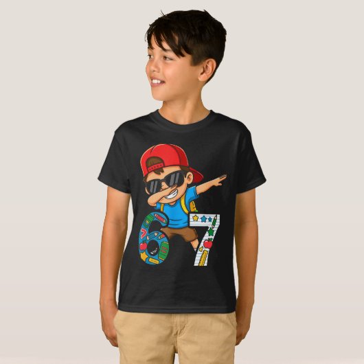 Six Seven 67 Days Of School Funny Meme Student Dab T-Shirt (Vorne ganz)