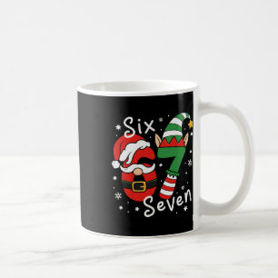 Six Seven 67 Meme 6 7 Elf Santa Weihnachten Pyjama Kaffeetasse