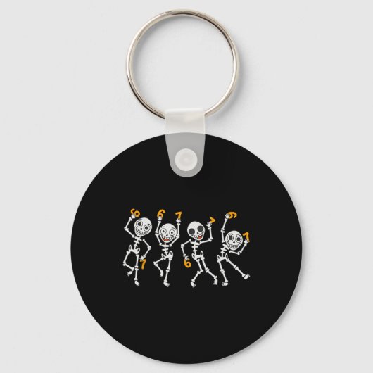 Six Seven 67 Meme Funny Halloween Dancing Skeleton Schlüsselanhänger (Vorderseite)