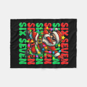 Six Seven 6 7 Meme Dabbing Weihnachtsmann Weihnach Fleecedecke (Vorderseite (Horizontal))
