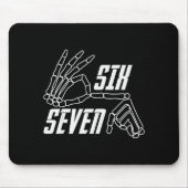 Six Seven 6 7 Meme Funny Skeleton Hands Sign Hallo Mousepad (Vorne)