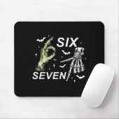 Six Seven 6 7 Meme Funny Witch Skeleton Hands Hall Mousepad (Mit Mouse)