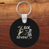 Six Seven 6 7 Meme Funny Witch Skeleton Hands Hall Schlüsselanhänger (Vorderseite)