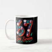 Six Seven 6 7 Meme Humor Weihnachtsmann Elf 67 Wei Kaffeetasse (Links)